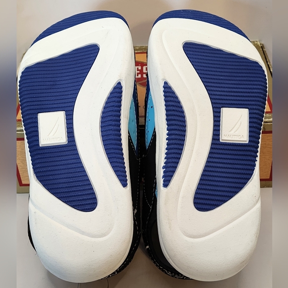 Nautica Boys Black Helm Logo Sandals Hook And Loop Closure Size 1 - Picture 6 of 11